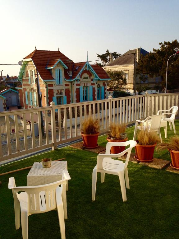 L'Ecume Des Jours Hotel Soulac-sur-Mer Buitenkant foto